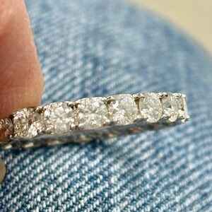 STUNNING SPARKLE! 925 Moissanite Full Eternity Band almost 1CTW
